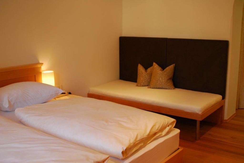 Hotel Dolomiten Collalbo Szoba fotó